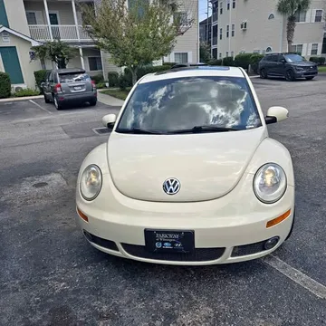 2009 Volkswagen Beetle 2.5L Hatchback 2D