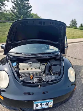 2009 Volkswagen Beetle 2.5L Hatchback 2D
