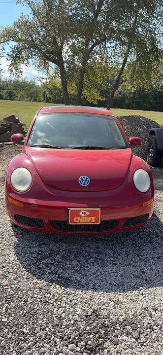 2009 Volkswagen New Beetle - Image 4 of 10