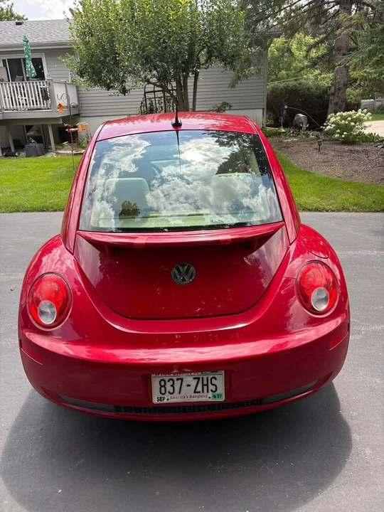 2009 Volkswagen New Beetle - Image 3 of 6