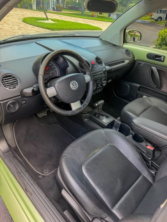 2009 Volkswagen New Beetle - Image 15 of 15