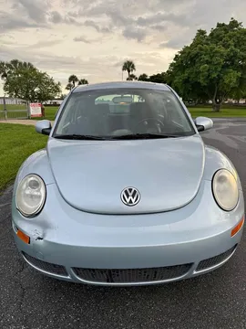 2009 Volkswagen Beetle 2.5L Hatchback 2D