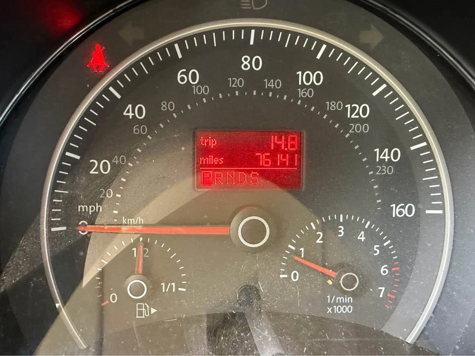 2009 Volkswagen New Beetle - Image 11 of 11