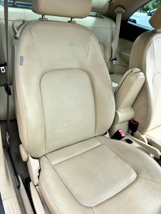 2009 Volkswagen New Beetle - Image 7 of 19