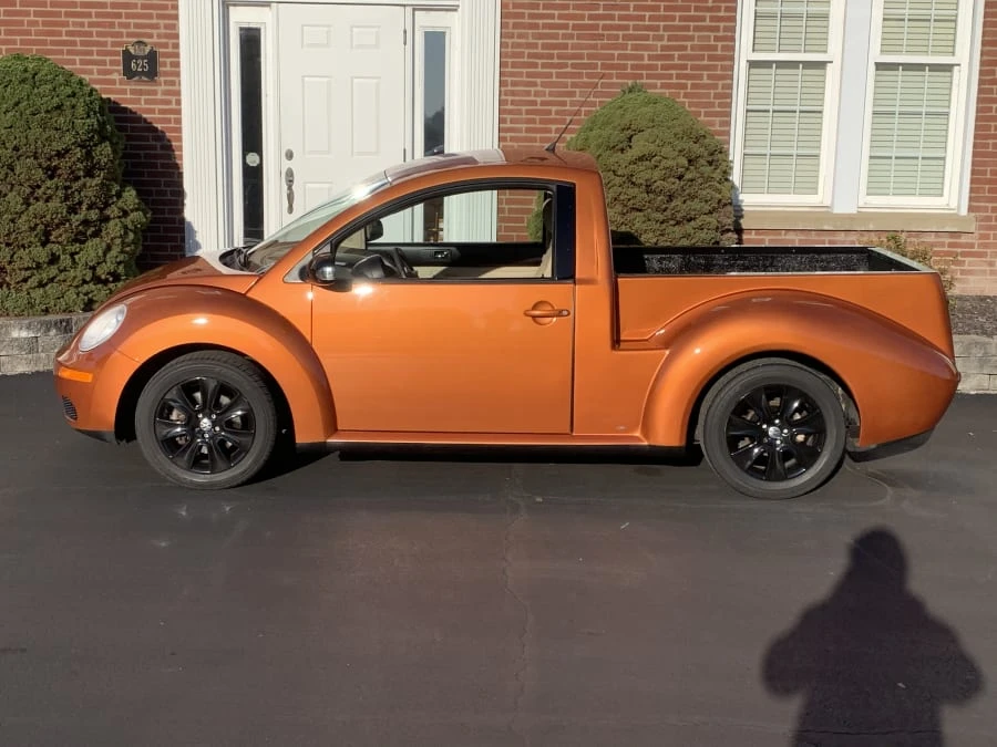 2009 Volkswagen New Beetle - Image 2 of 8