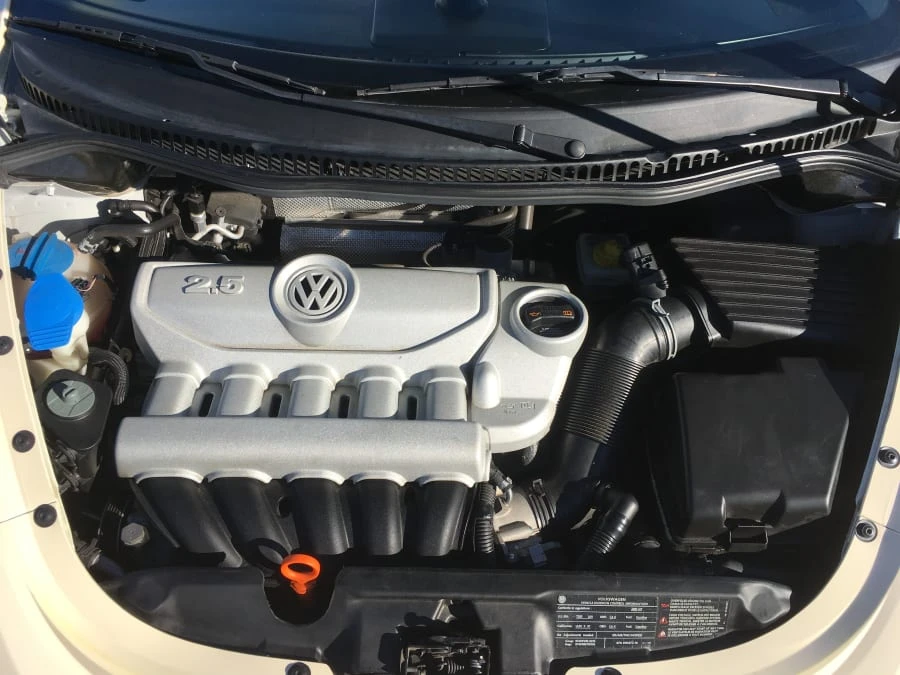 2009 Volkswagen New Beetle - Image 7 of 7