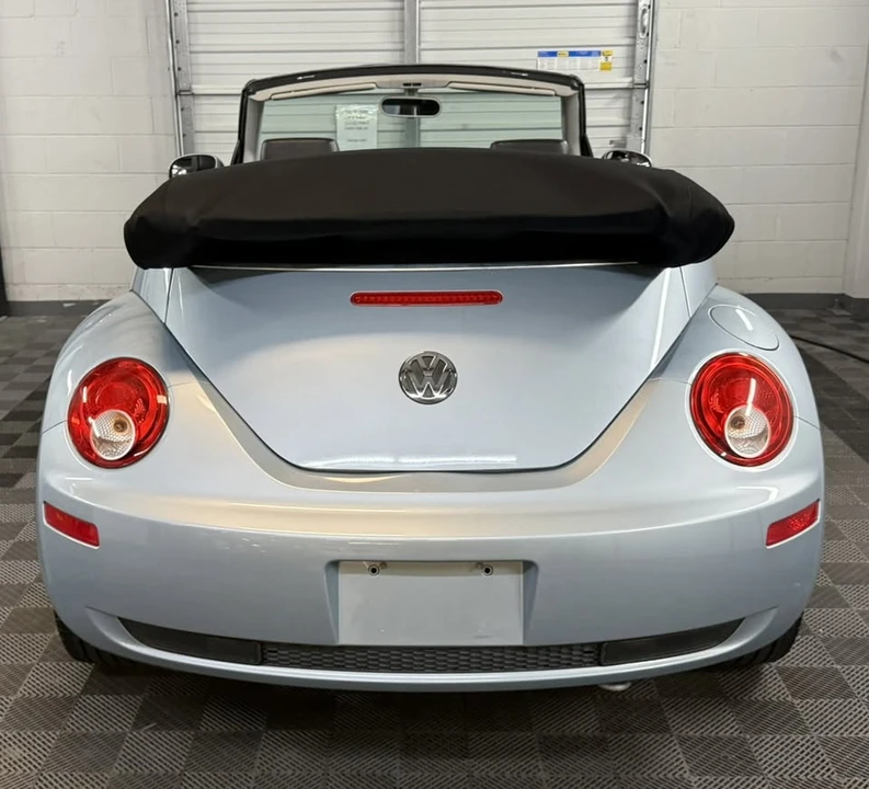 2009 Volkswagen New Beetle - Image 7 of 20