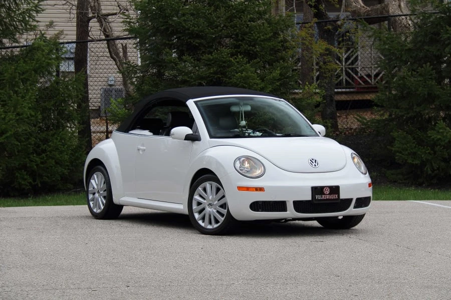 2009 Volkswagen New Beetle - Image 6 of 26