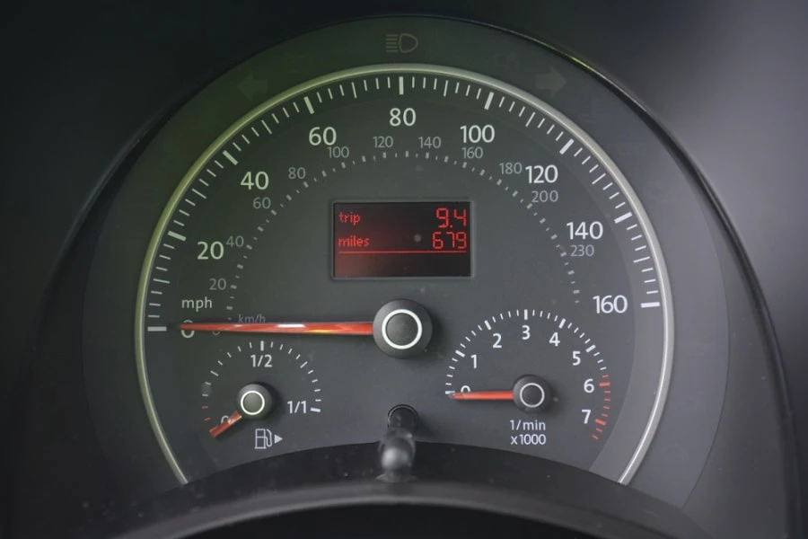 2009 Volkswagen New Beetle - Image 6 of 12