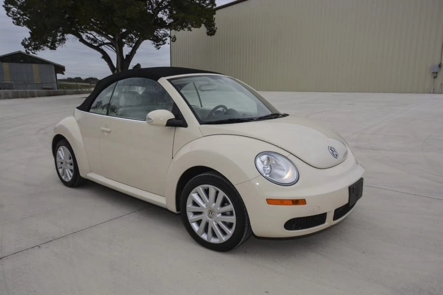 2009 Volkswagen New Beetle - Image 12 of 12