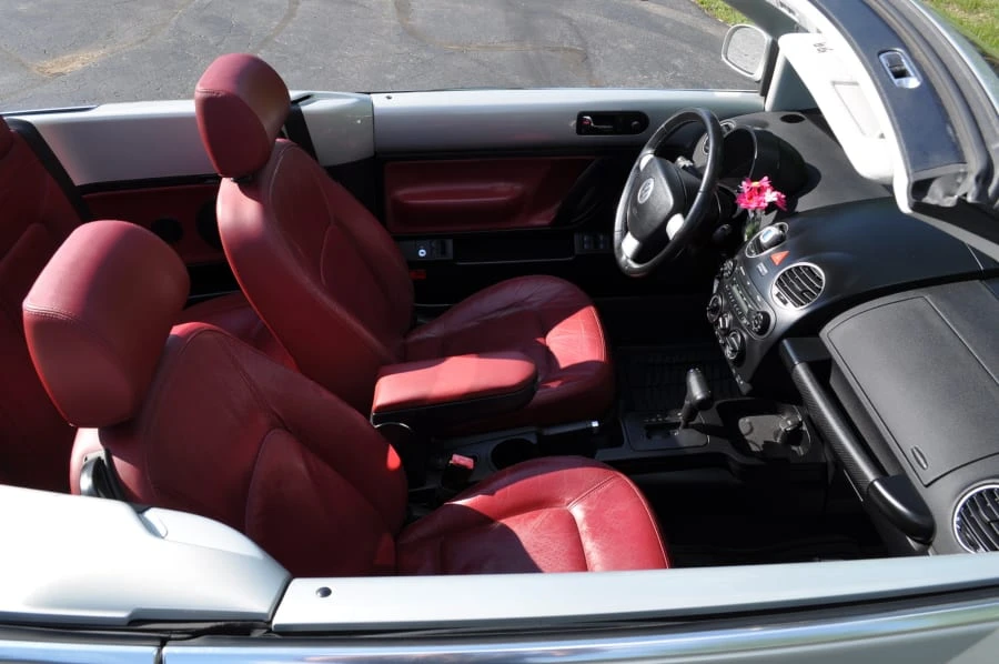 2009 Volkswagen New Beetle - Image 11 of 11