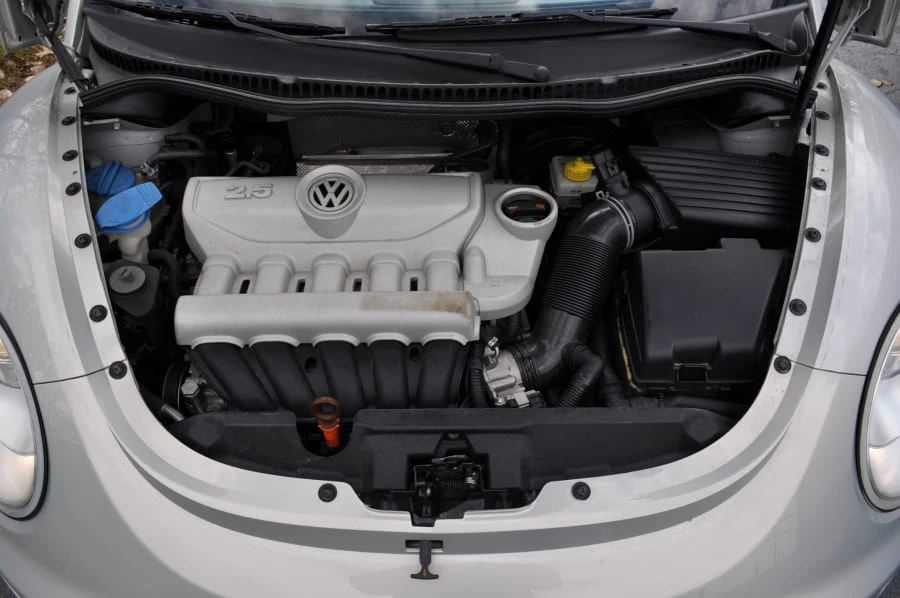 2009 Volkswagen New Beetle - Image 7 of 10