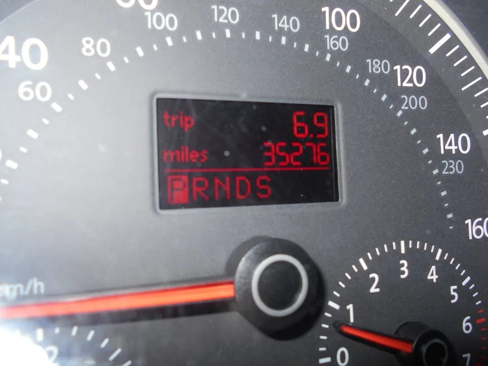 2009 Volkswagen New Beetle - Image 11 of 11
