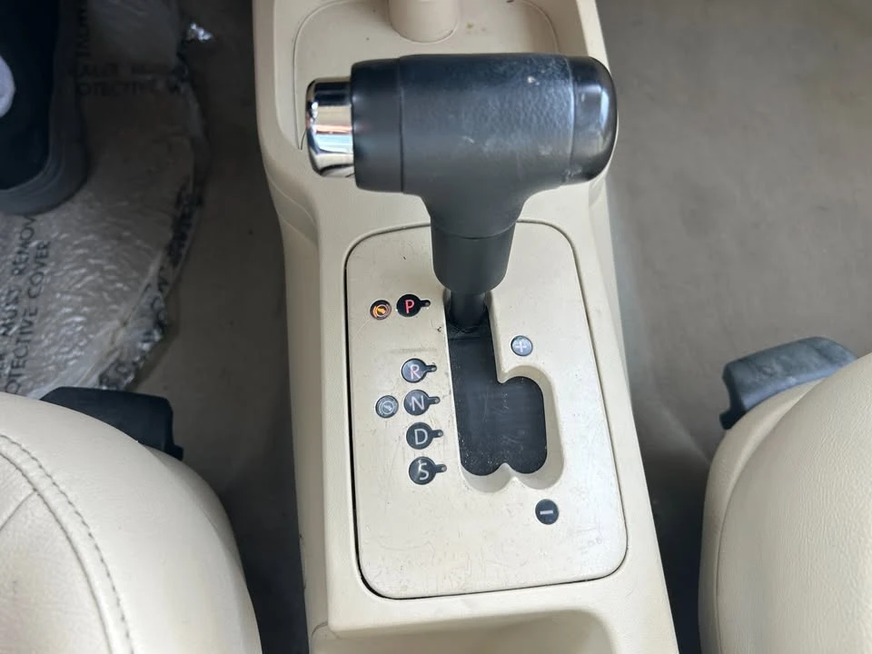2009 Volkswagen New Beetle - Image 13 of 16