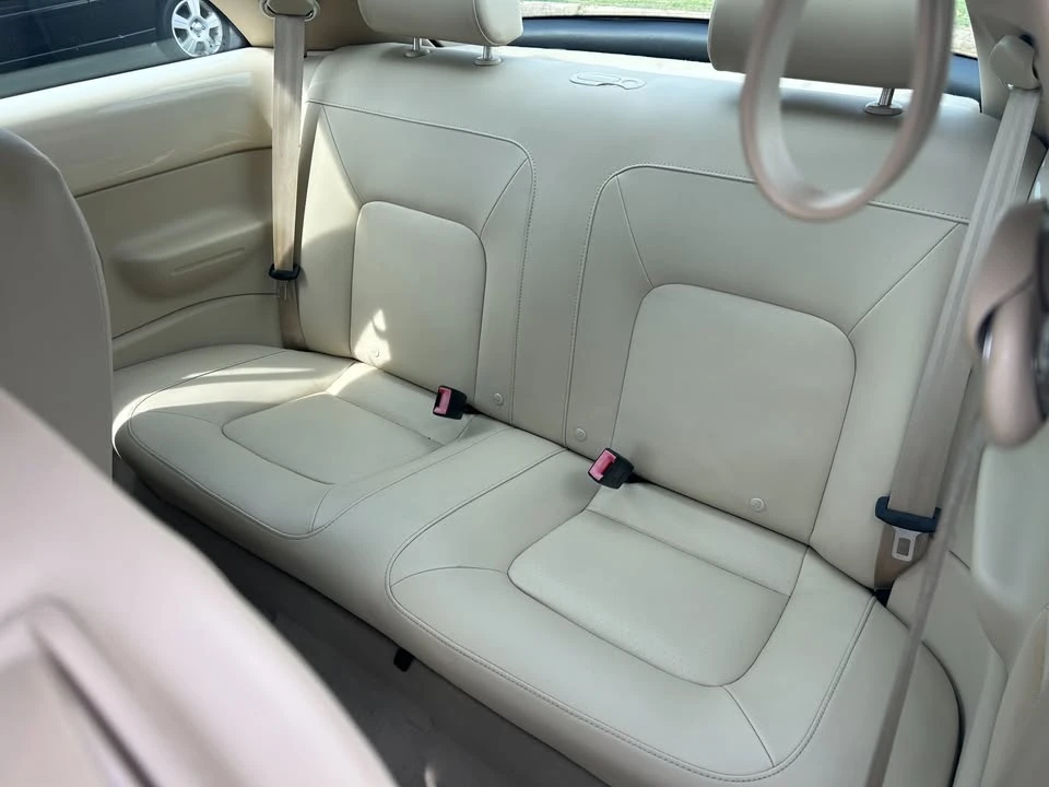 2009 Volkswagen New Beetle - Image 10 of 16