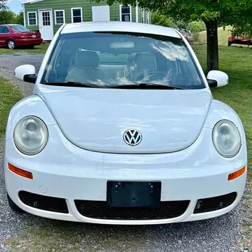 2009 Volkswagen Beetle Hatchback 2D