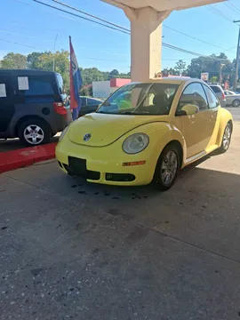 2009 Volkswagen Beetle Hatchback 2D