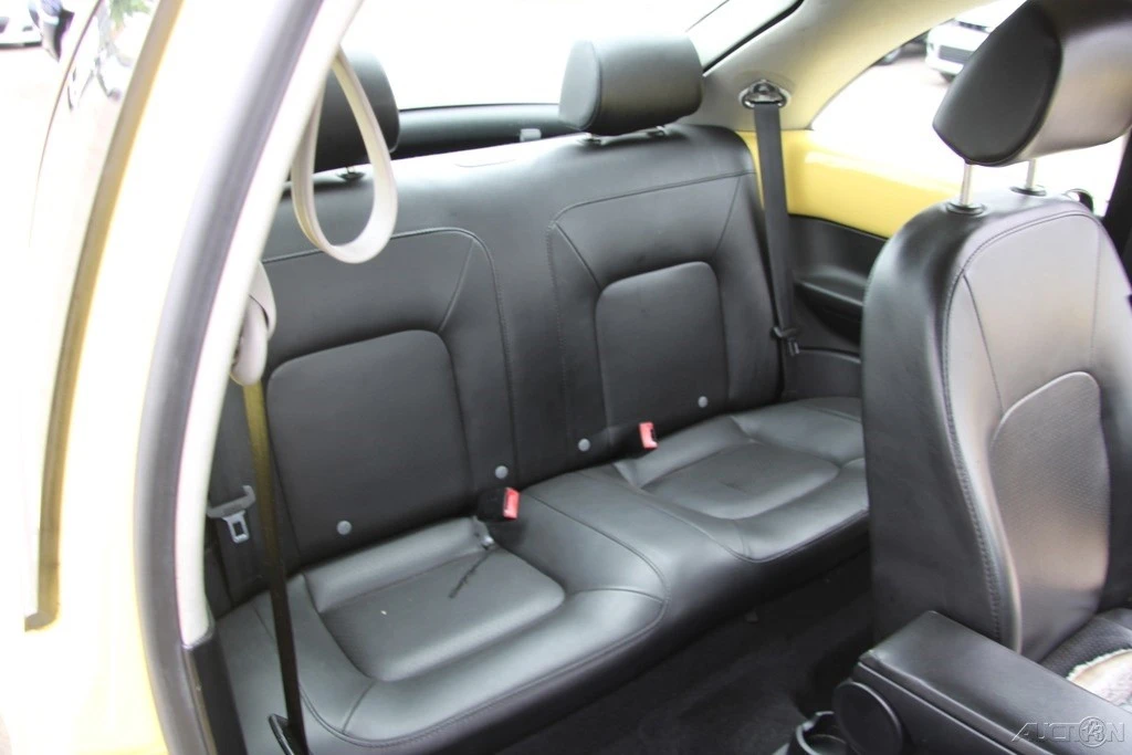 2009 Volkswagen New Beetle - Image 21 of 21