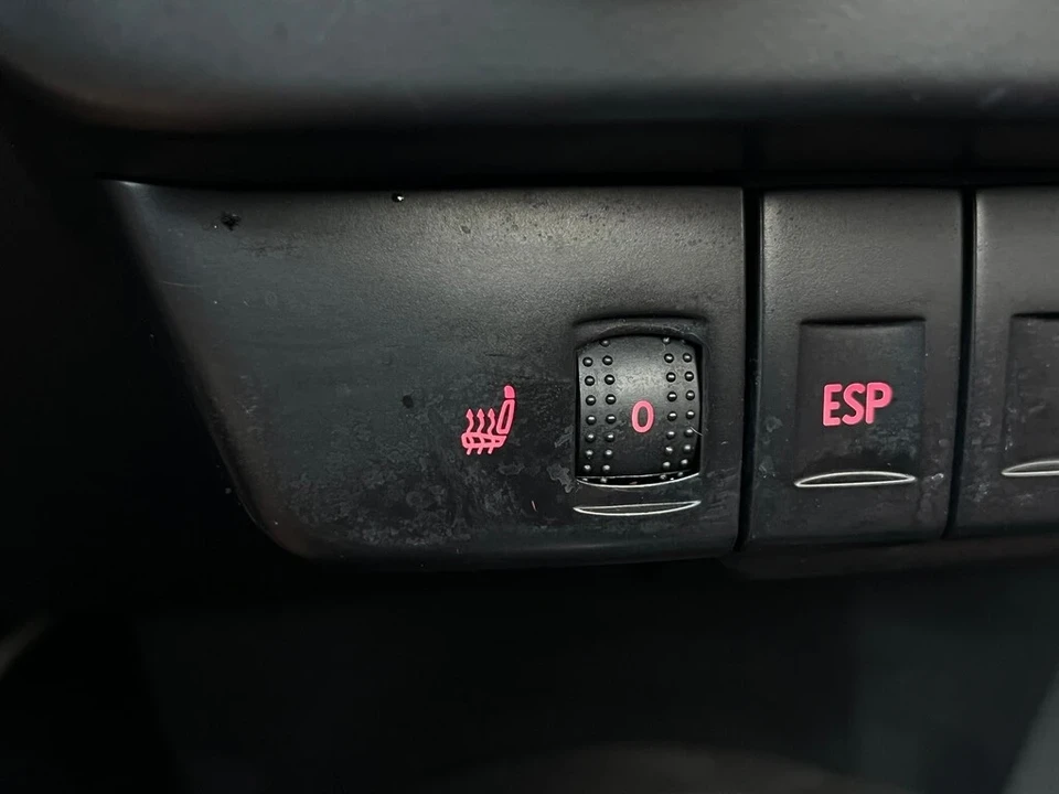 2009 Volkswagen New Beetle - Image 17 of 21