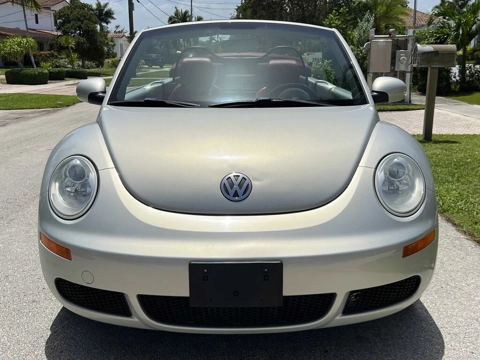 2009 Volkswagen New Beetle - Image 7 of 21