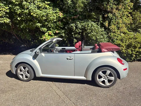 2009 Volkswagen Beetle #PinkBeetle Convertible 2D