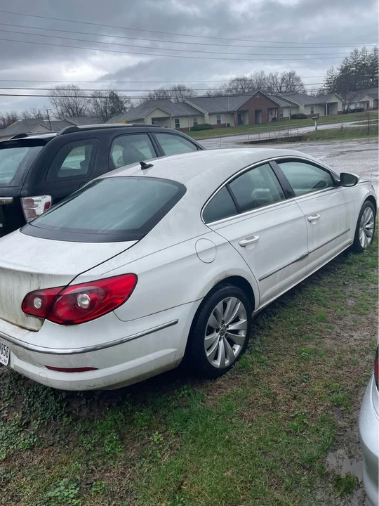 2009 Volkswagen CC - Image 3 of 9