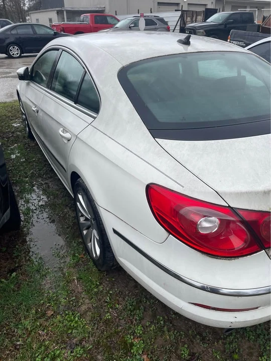 2009 Volkswagen CC - Image 5 of 9