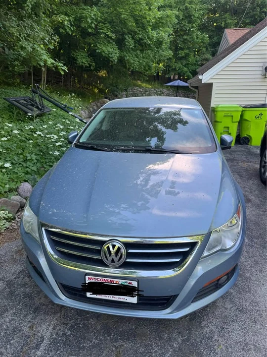 2009 Volkswagen CC - Image 2 of 9
