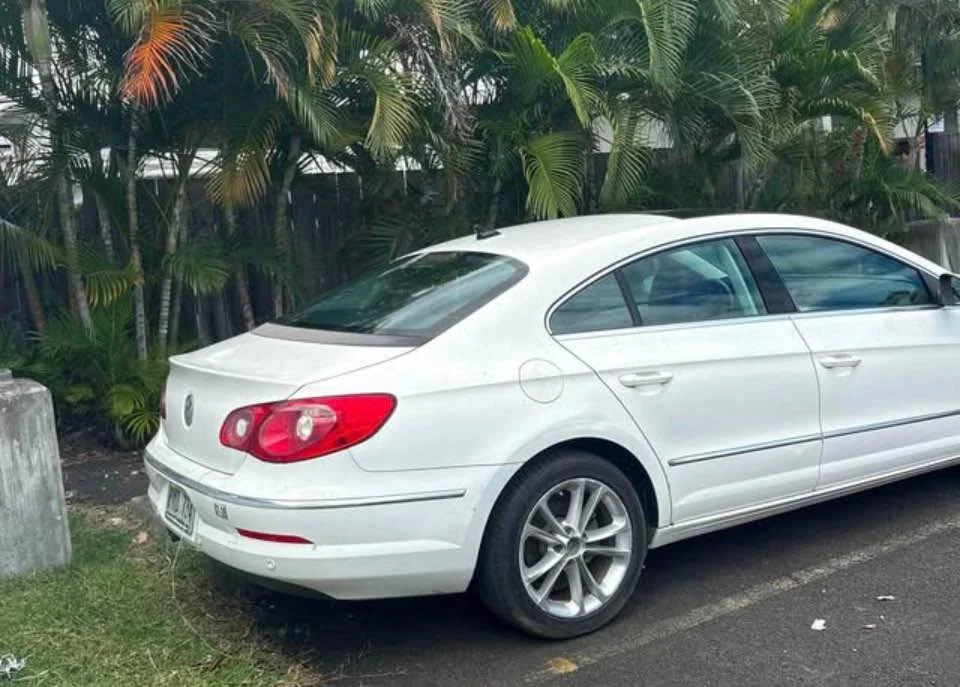 2009 Volkswagen CC - Image 3 of 11