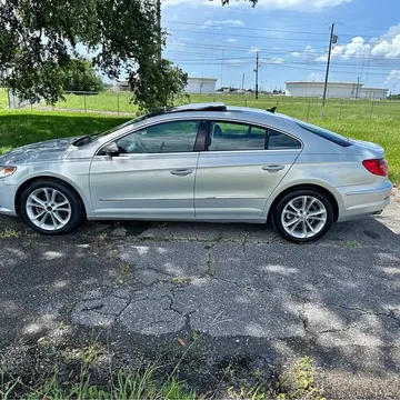 2009 Volkswagen CC Luxury Sedan 4D