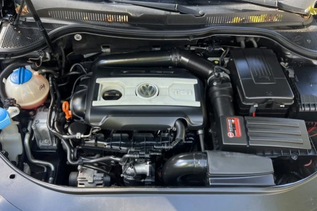 2009 Volkswagen CC - Image 6 of 7