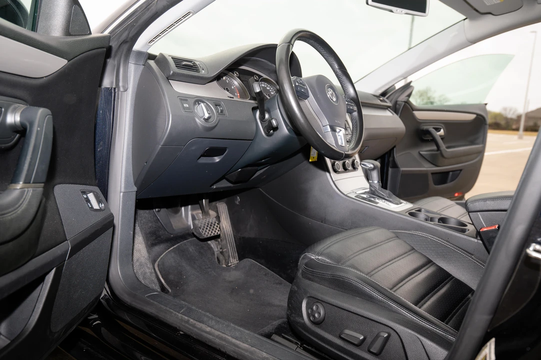2009 Volkswagen CC - Image 22 of 29