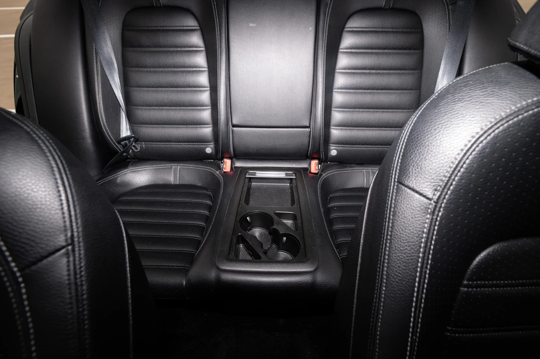2009 Volkswagen CC - Image 25 of 29