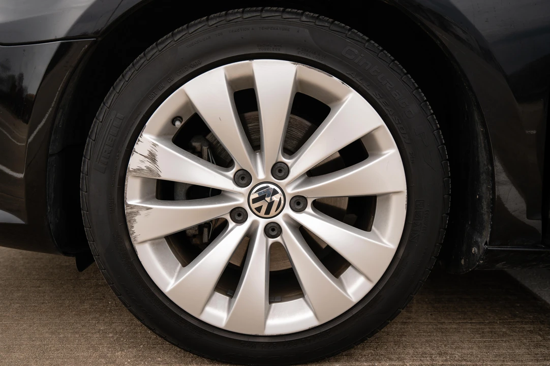 2009 Volkswagen CC - Image 17 of 29