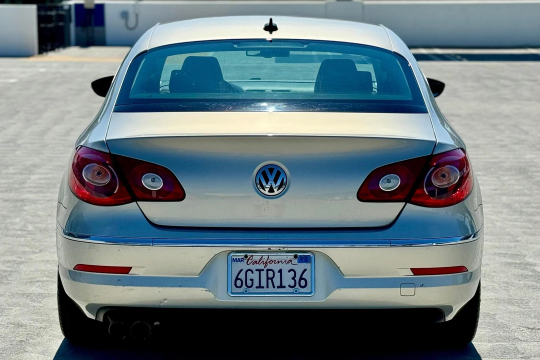 2009 Volkswagen CC - Image 5 of 31
