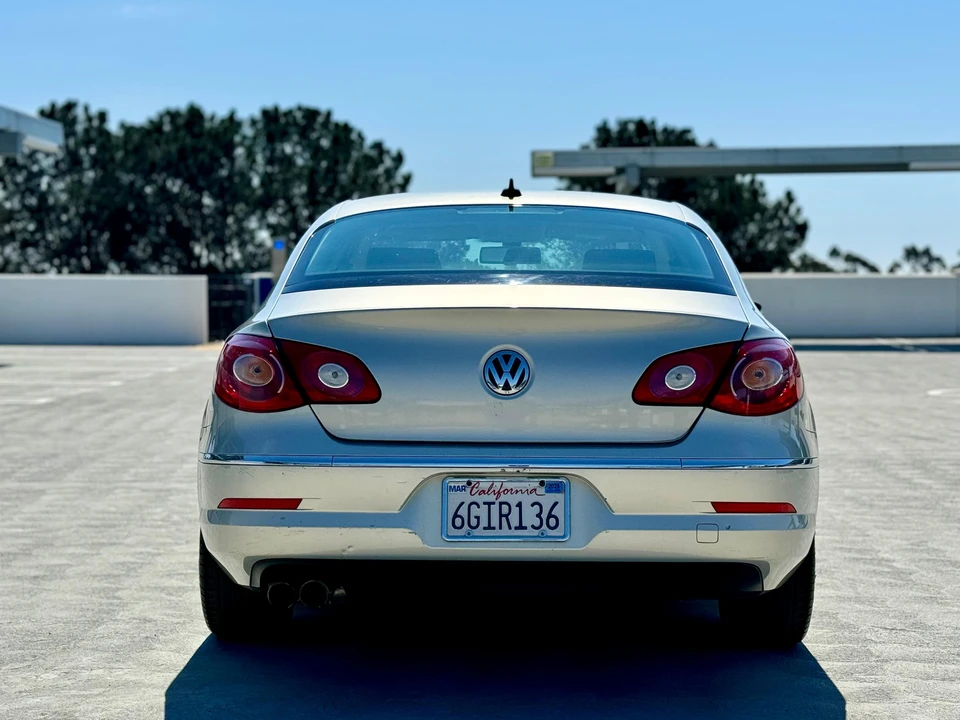 2009 Volkswagen CC - Image 17 of 31