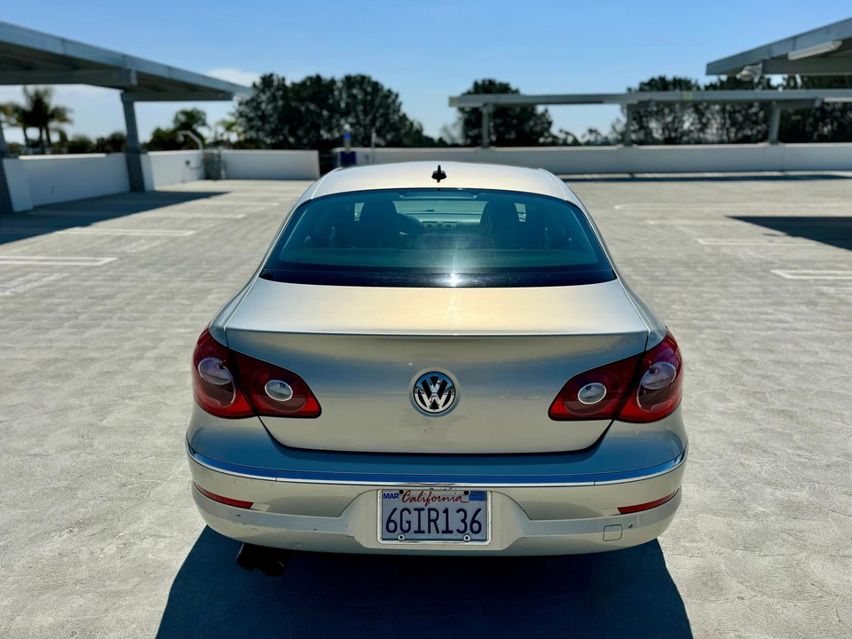 2009 Volkswagen CC - Image 16 of 31
