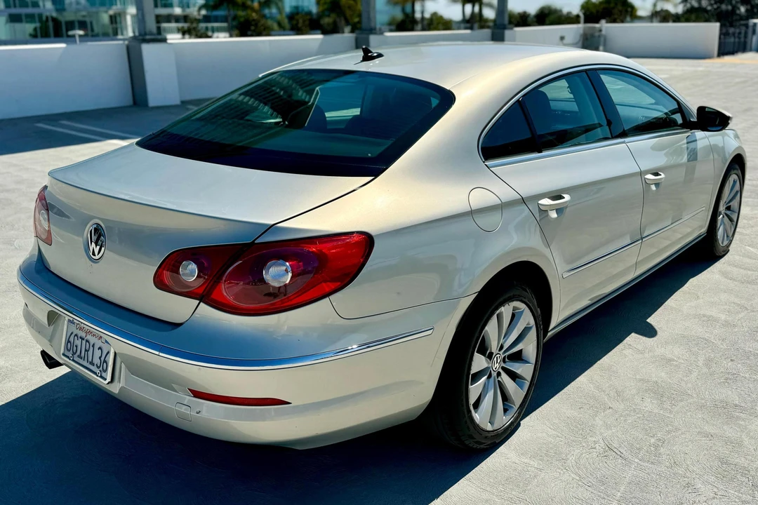 2009 Volkswagen CC - Image 4 of 31