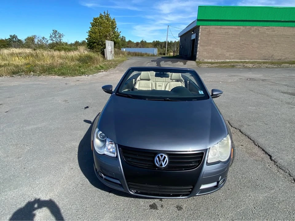 2009 Volkswagen Eos - Image 8 of 10