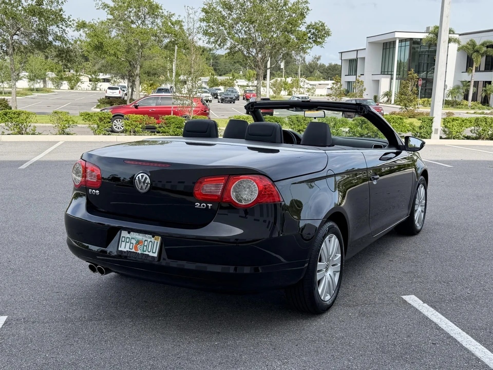 2009 Volkswagen Eos - Image 22 of 31