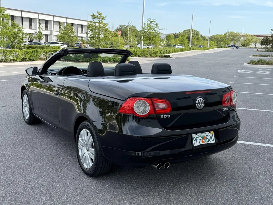 2009 Volkswagen Eos - Image 16 of 31