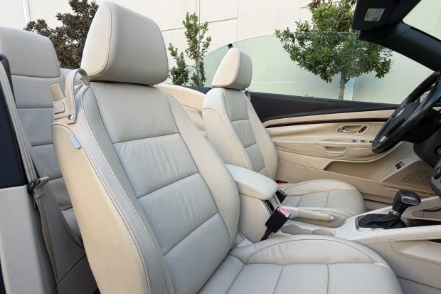 2009 Volkswagen Eos - Image 4 of 7