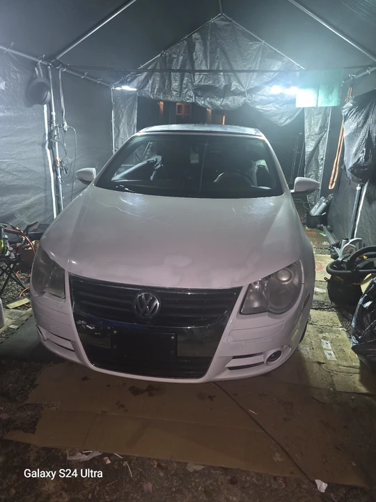 2009 Volkswagen Eos - Image 2 of 7