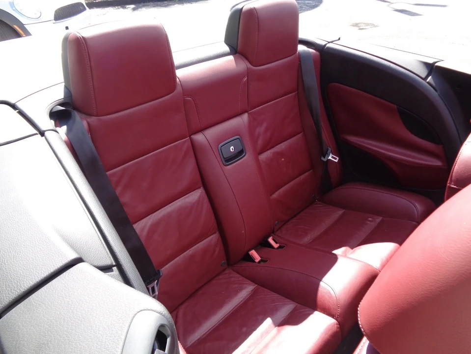 2009 Volkswagen Eos - Image 14 of 20