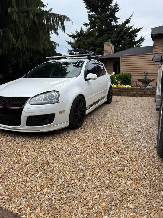 2009 Volkswagen GTI Mk5 - Image 6 of 10