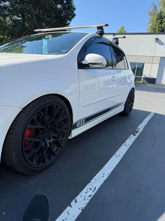 2009 Volkswagen GTI Mk5 - Image 8 of 10