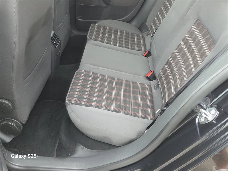 2009 Volkswagen GTI Mk5 - Image 13 of 20