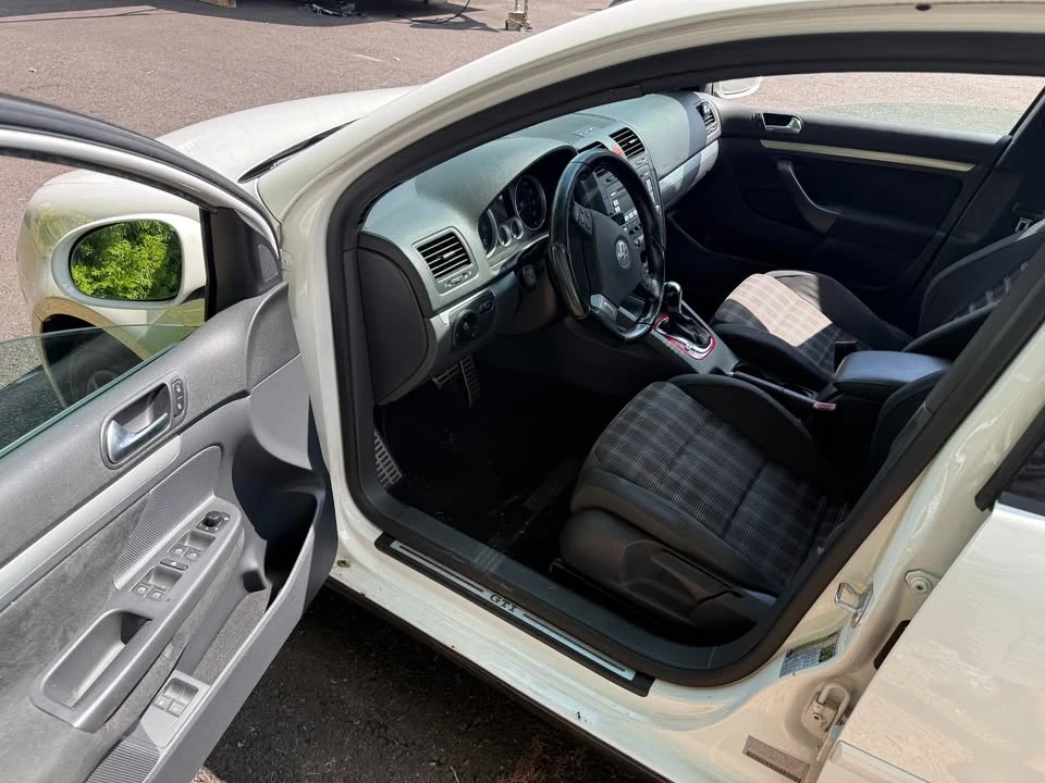 2009 Volkswagen GTI Mk5 - Image 6 of 7