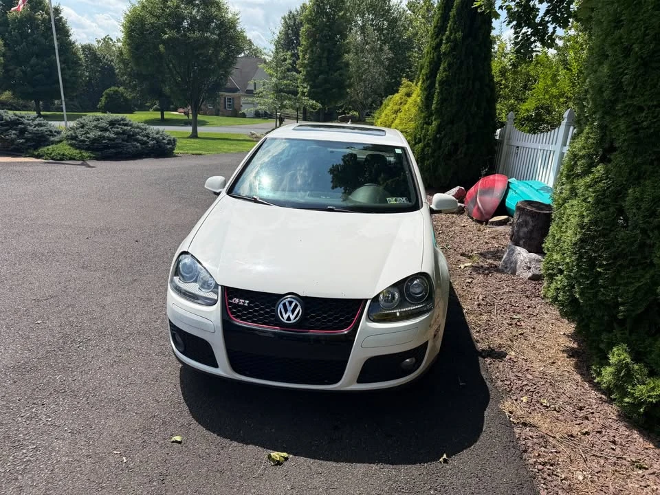 2009 Volkswagen GTI Mk5 - Image 2 of 7