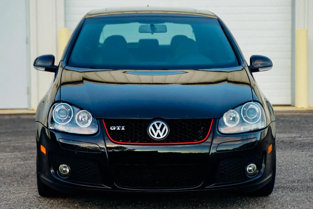 2009 Volkswagen GTI Mk5 - Image 2 of 31